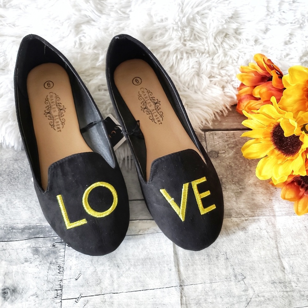 Charles Albert black love embroidered flats 6M NWT